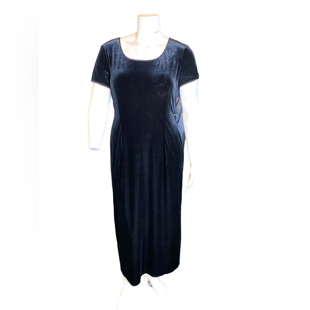 Amanda Lane velvet long dress 16